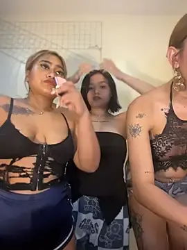 Stripchat Watch Live Sex Cams of vien_pussy69