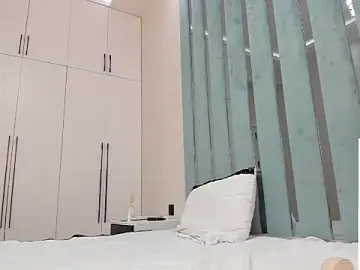 Stripchat Sex Cam of VivianMiller_