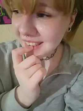 Stripchat Watch Live Sex Cams of wehavepussies_xoxo