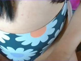 Xlovecam Adult Webcam of GeishaSenier