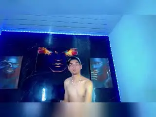 Xlovecam Live Sex Cam of LuxeCouple