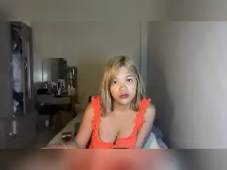 Xlovecam Nude Webcam of YourBestGirlX